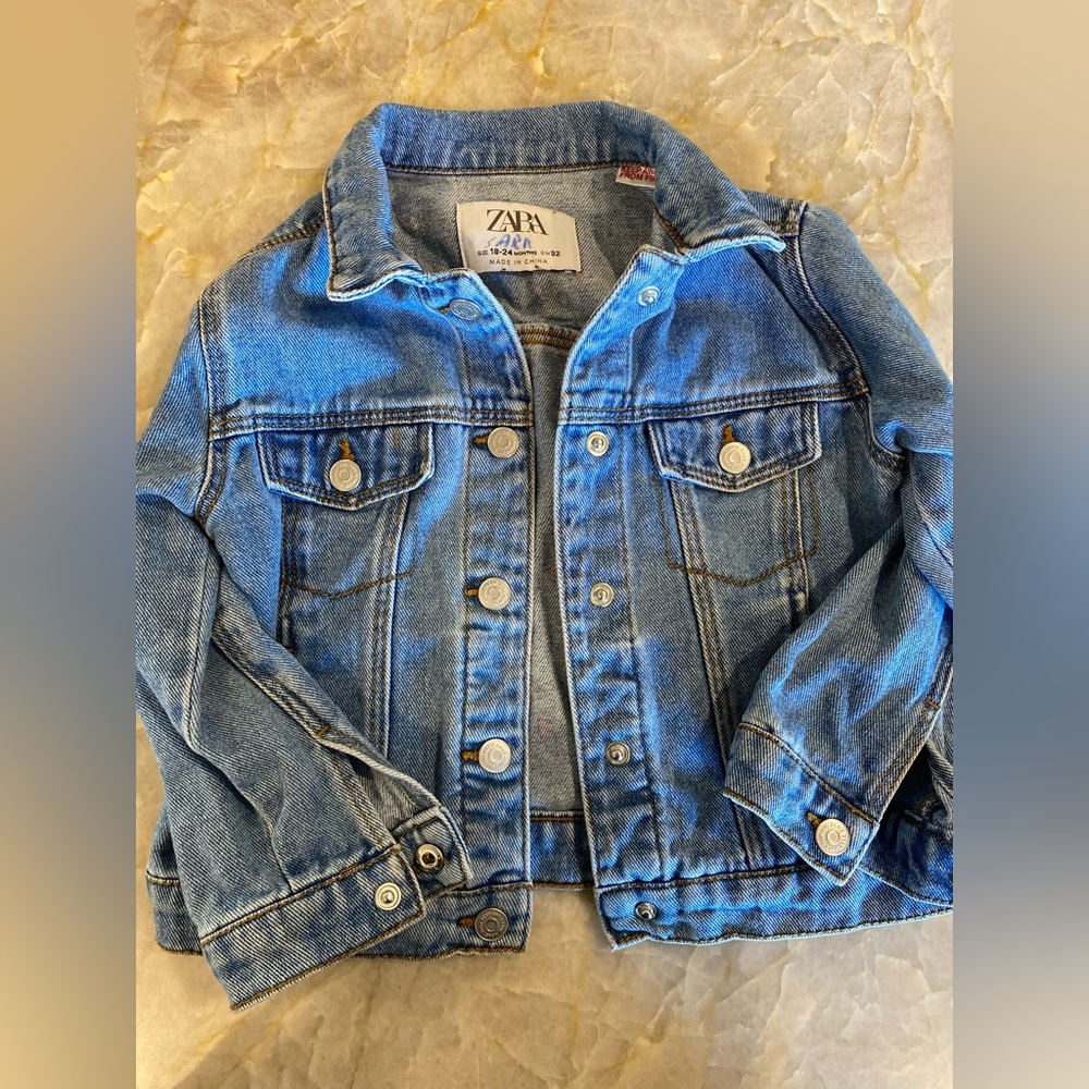 Zara Girls Denim Jacket with Paint Splatter Back Size 18-24 months